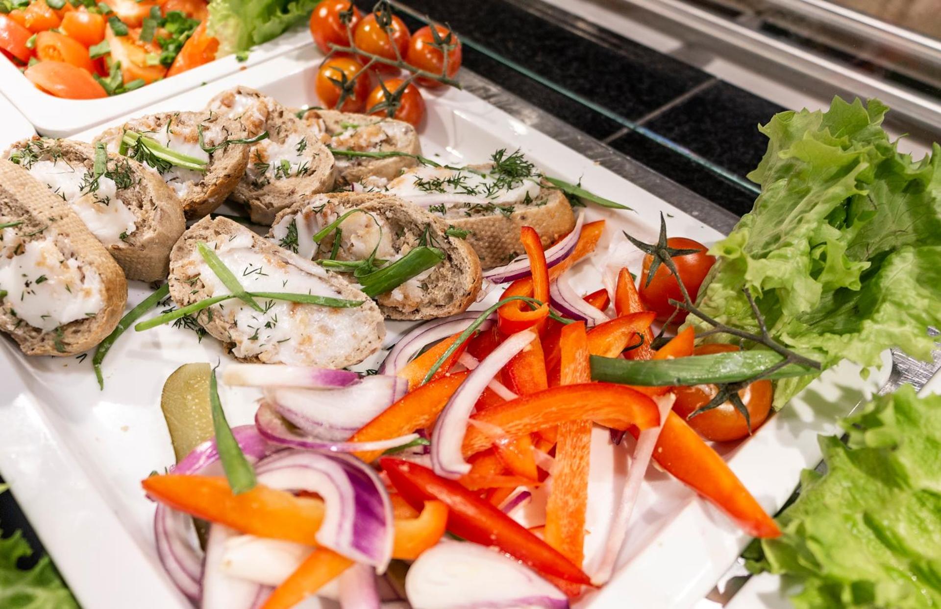 Restaurant/places to eat