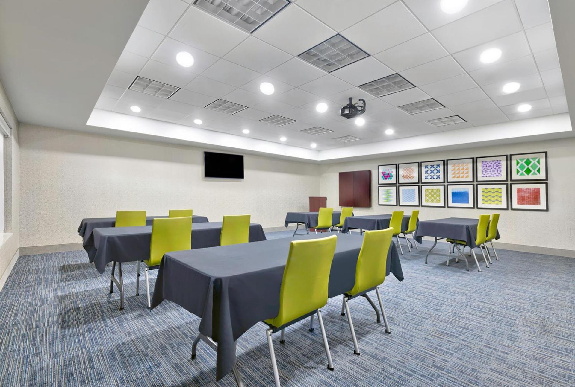 Meeting/conference room