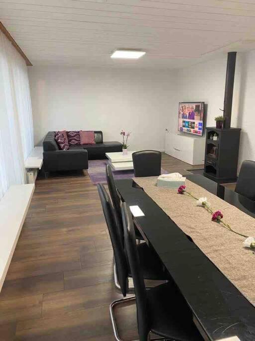 Geräumige Wohnung im Schweizer Vekehrspunkt