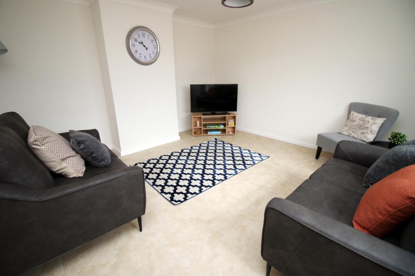 Family Home in the Charming Coastal Town of Barry