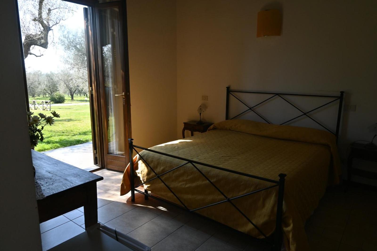 Deluxe Room (2 Adults + 1 Child)