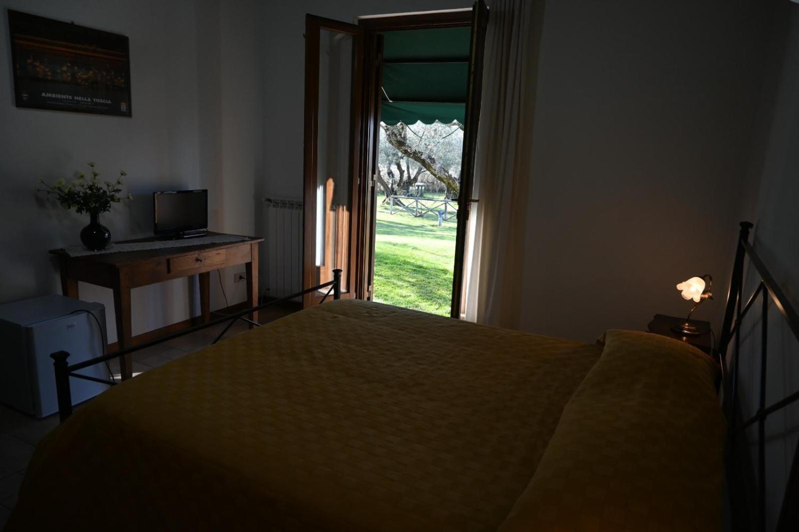 Deluxe Room (2 Adults + 1 Child)