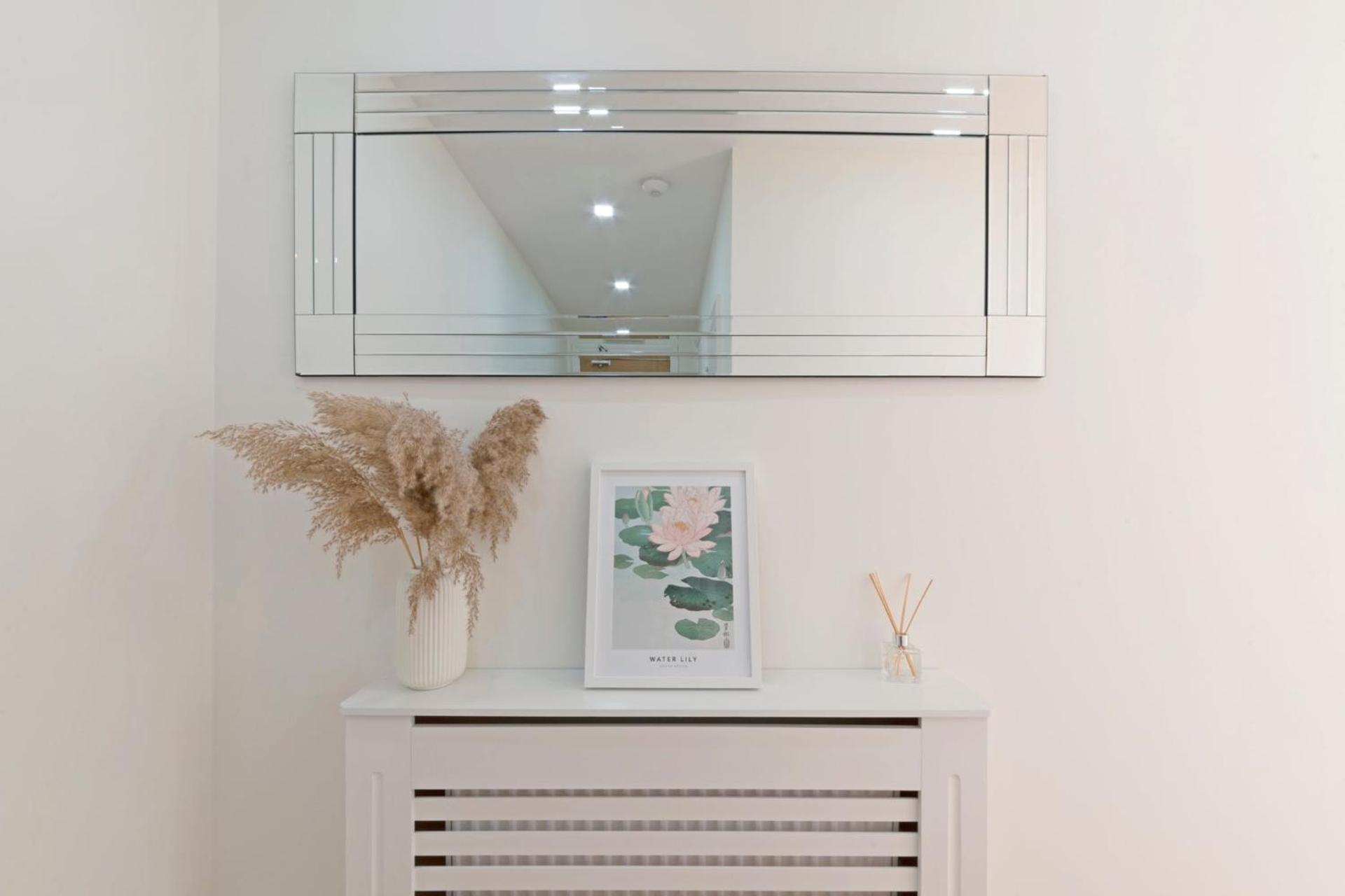 Spacious One Bed loft Apartment