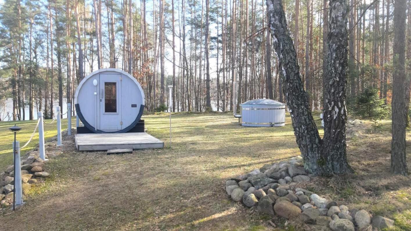 Agro Breza domek nad samym jeziorem- sauna ogrodowa
