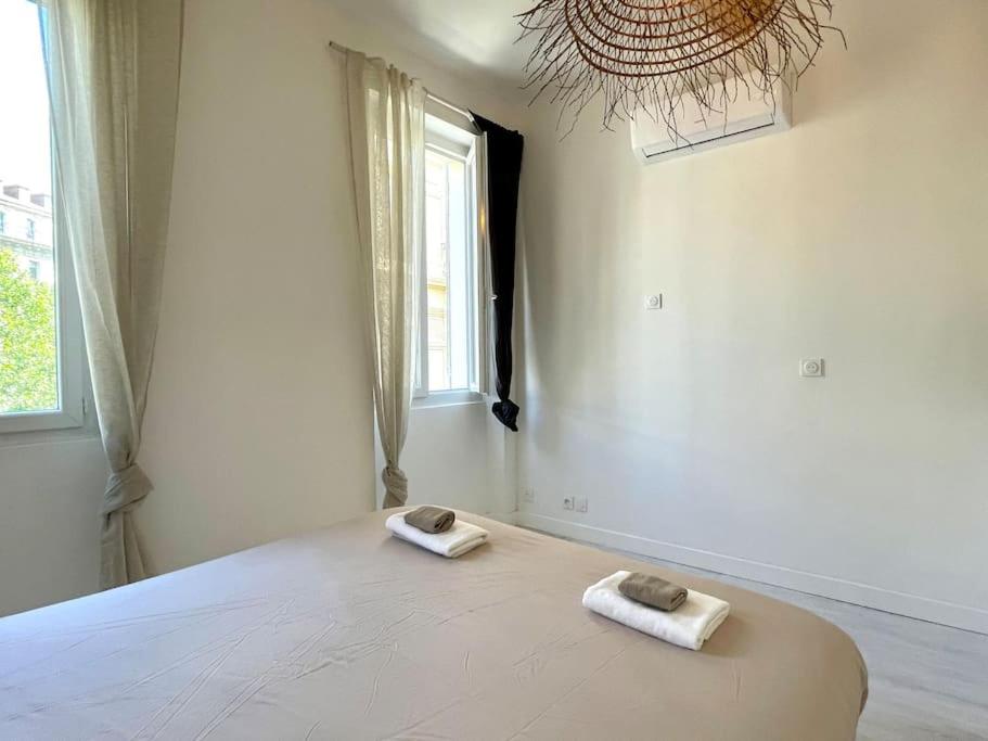 LaFrenchCasa Noailles