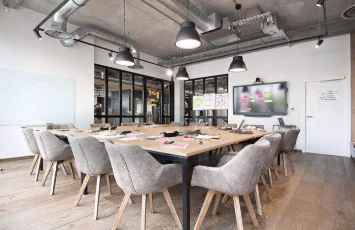 Meeting/conference room