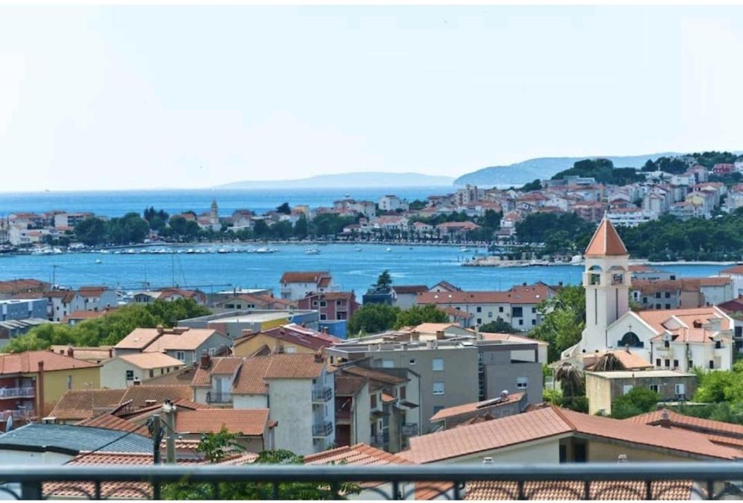 Sea View Apartments with jaccuzzi