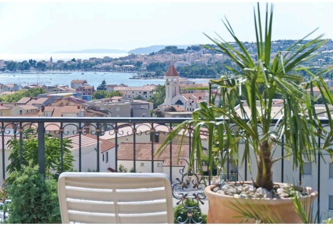 Sea View Apartments with jaccuzzi