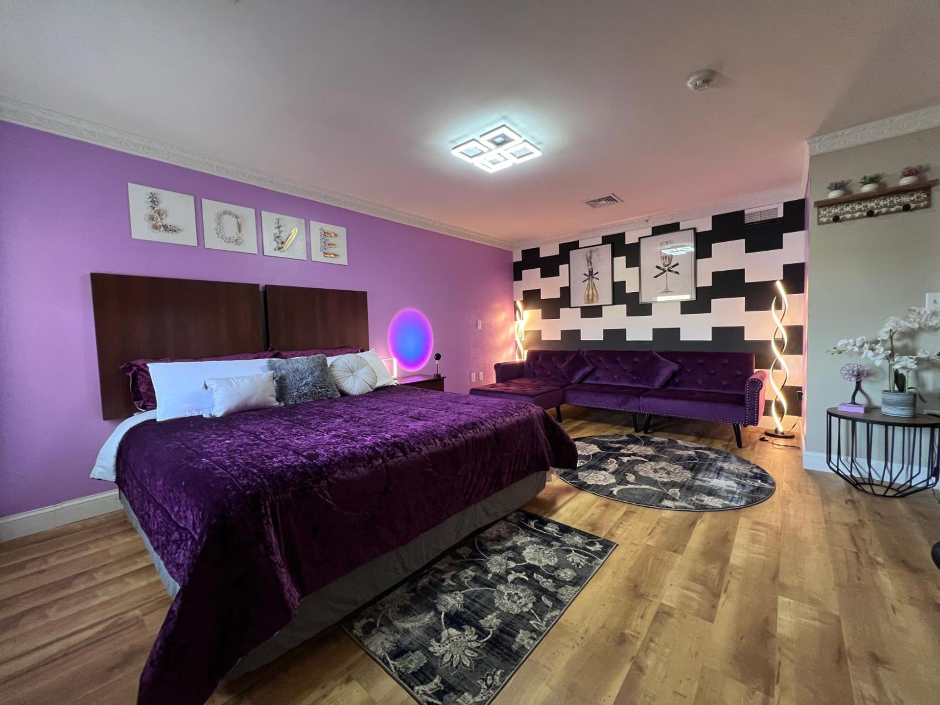 Photo of the whole room