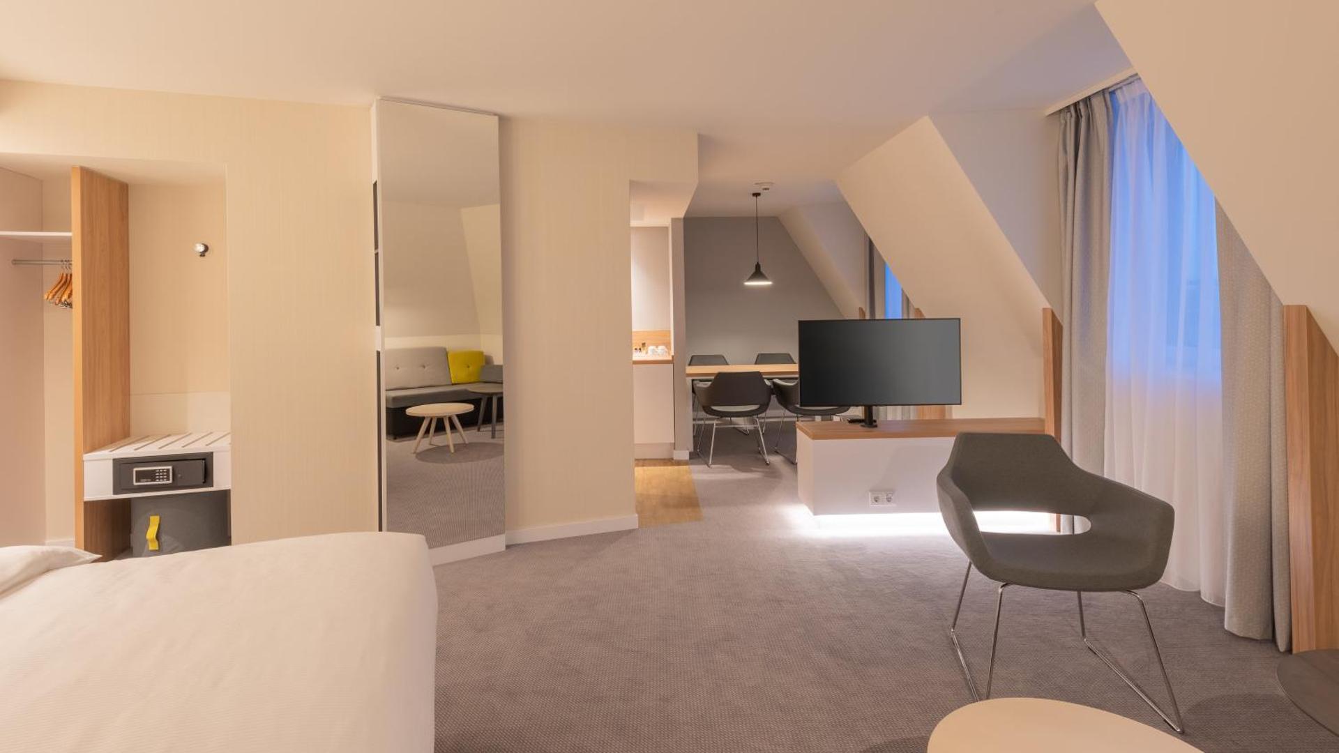 Photo of the whole room