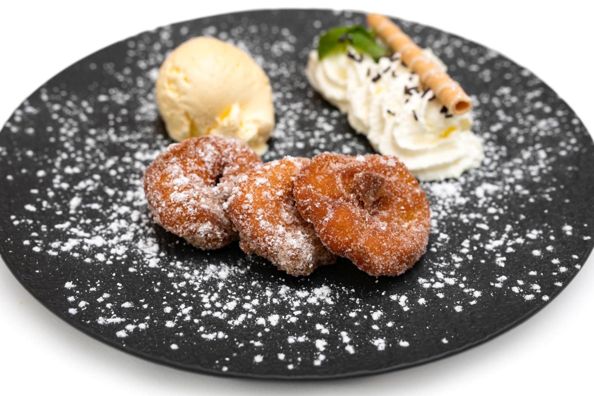 Zur Blume Hotel & Restaurant Efringen-Kirchen bei Basel