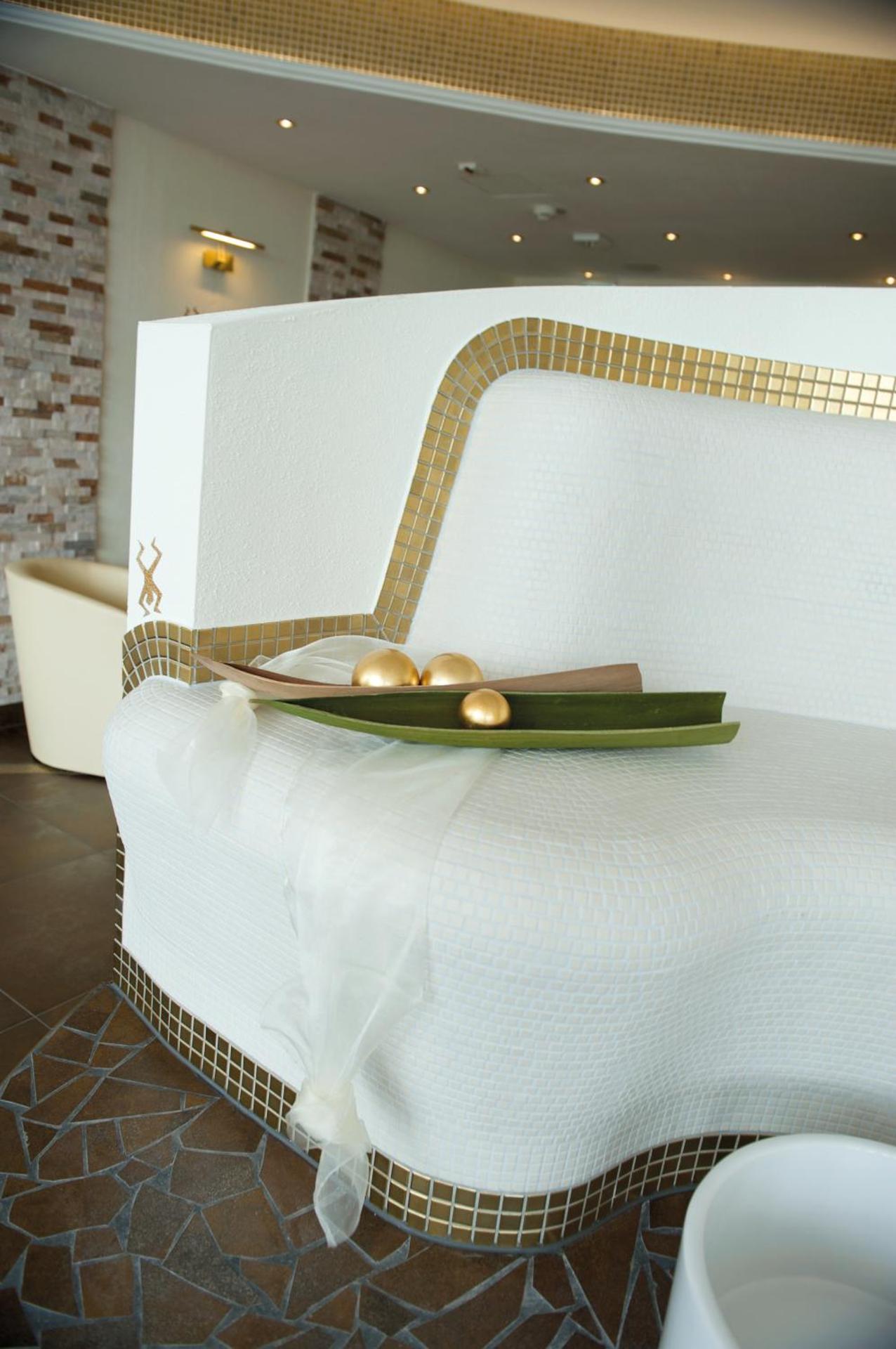 Spa and wellness centre/facilities