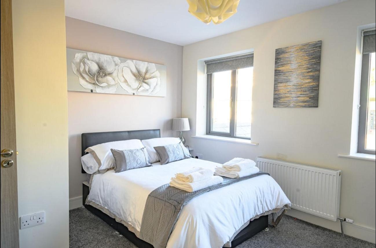 Three-Bedroom Townhouse