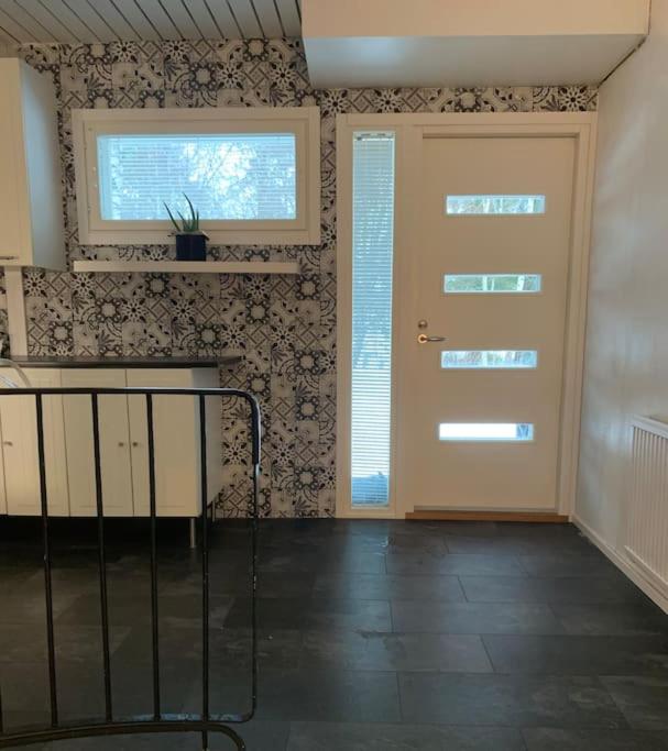 Omakotitalo rauhallisella sijainnilla lähellä keskustaa Maksuton pysäköinti ja puusauna