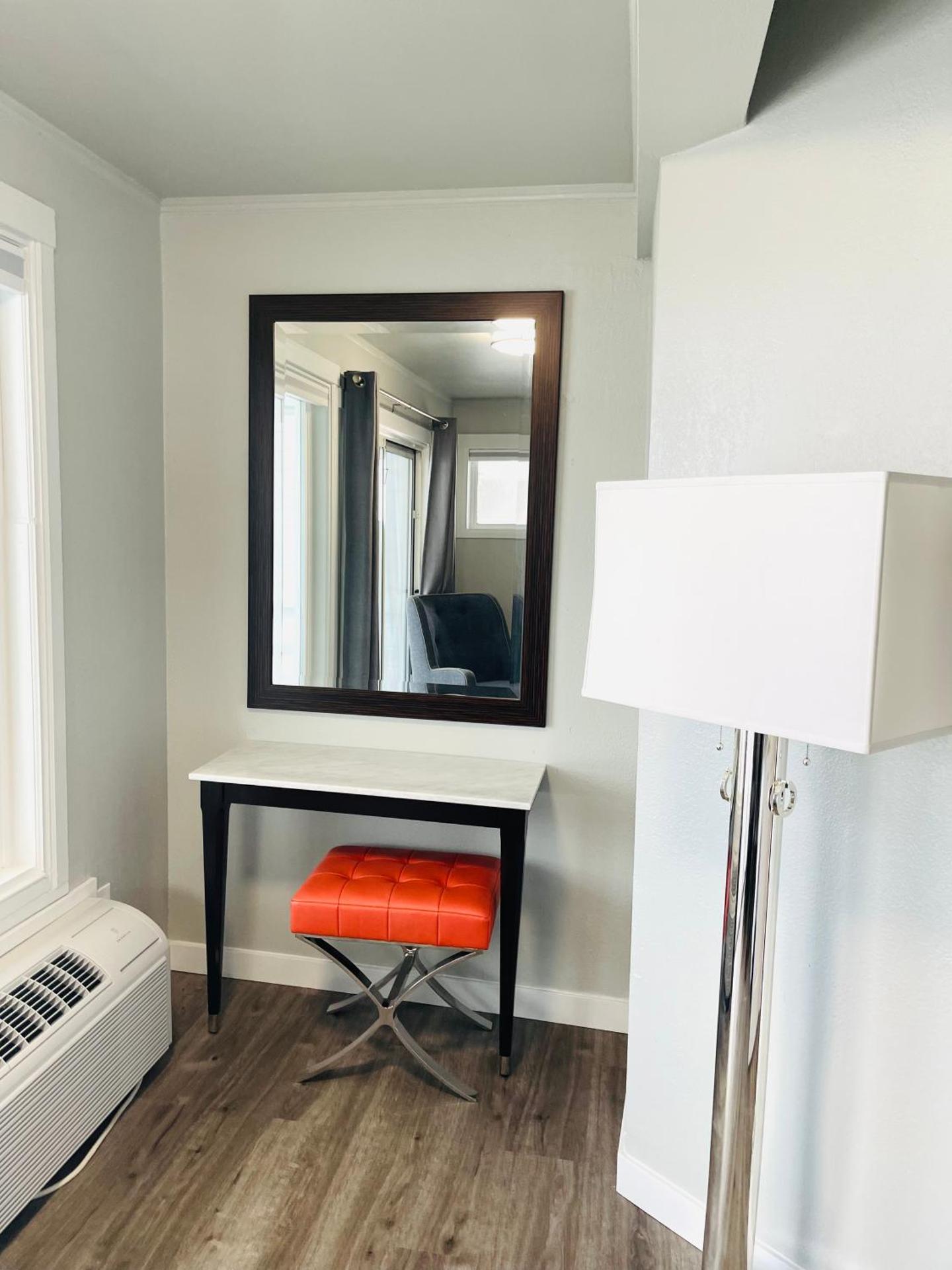 Double Room with Balcony and Sea View