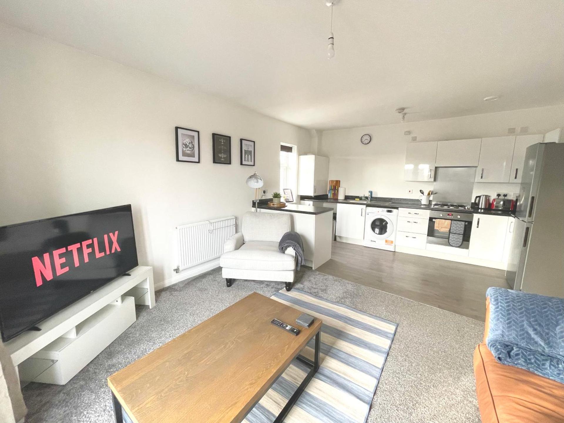 Home Crowd Luxury Apartments