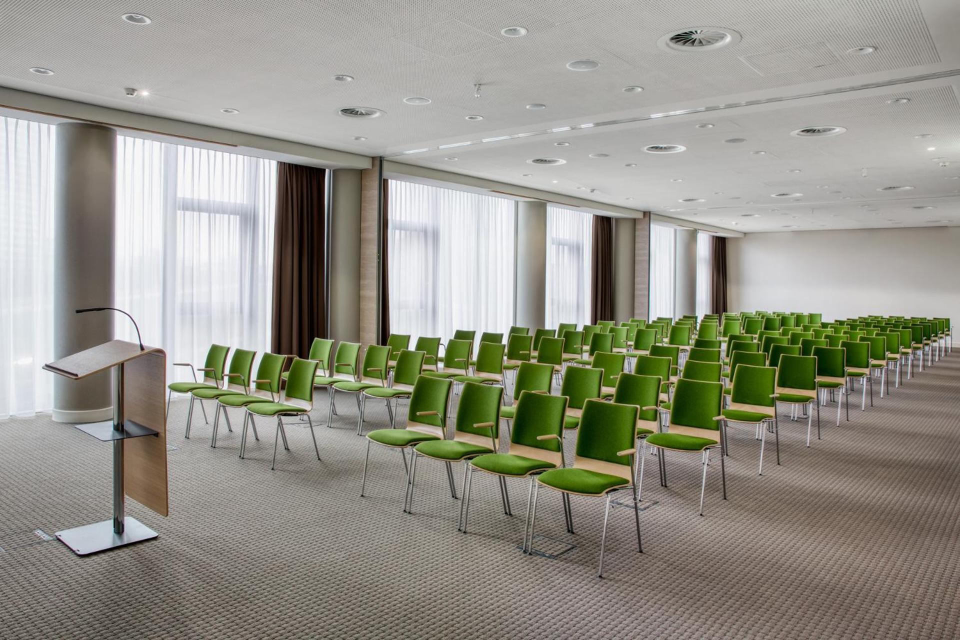 Meeting/conference room