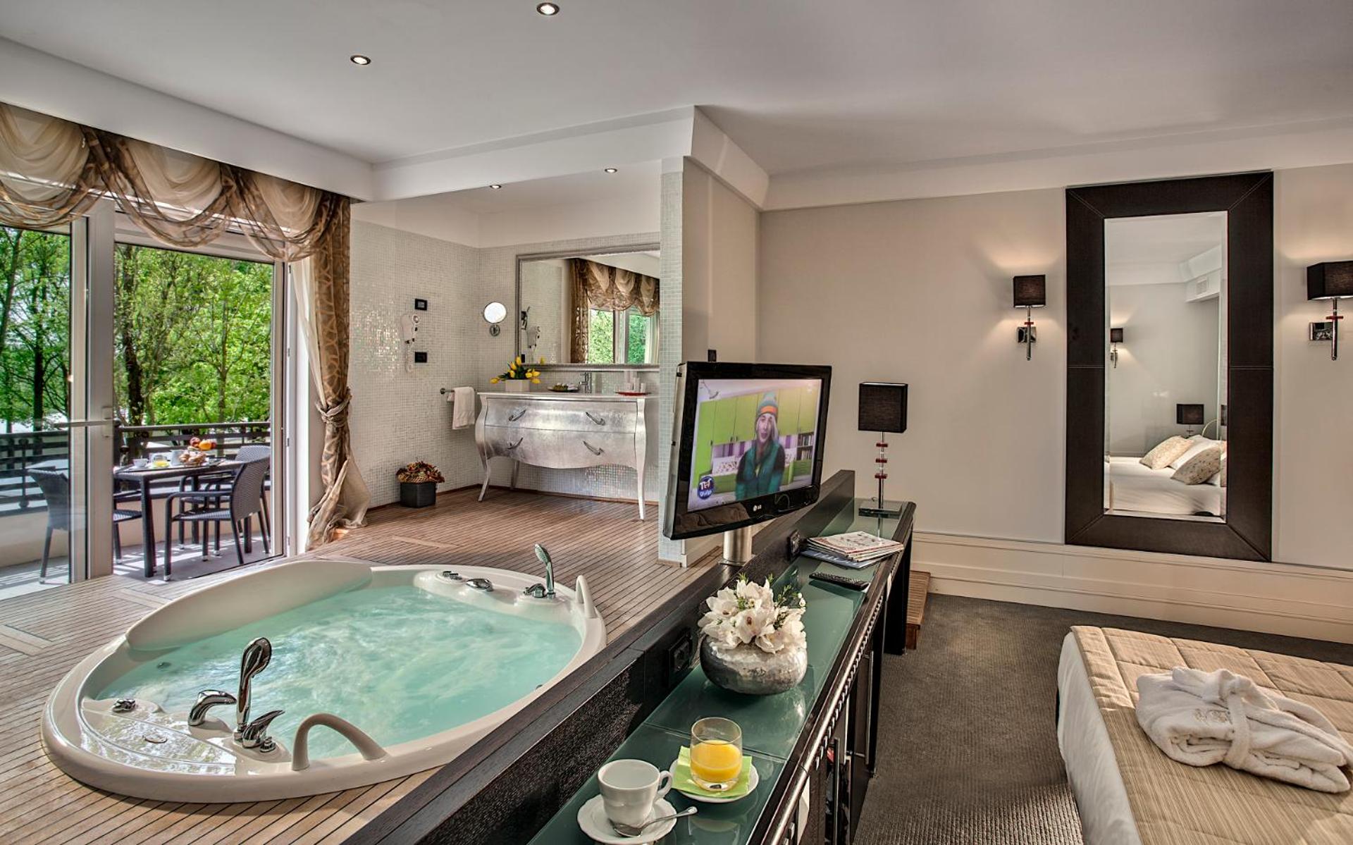 Junior Suite with Terrace