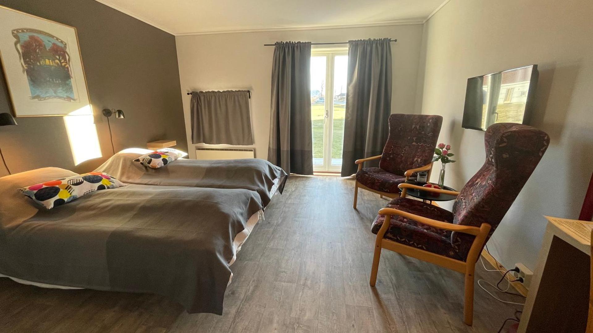 Photo of the whole room