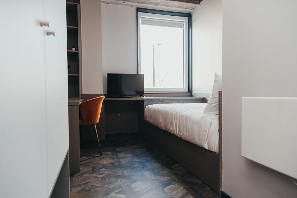 Quarter by the Warren Collection