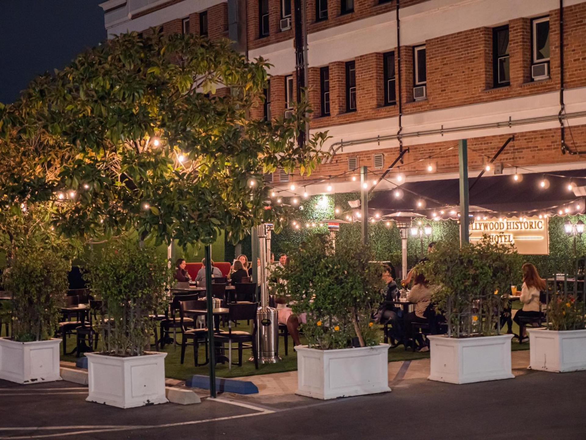 Restaurant/places to eat