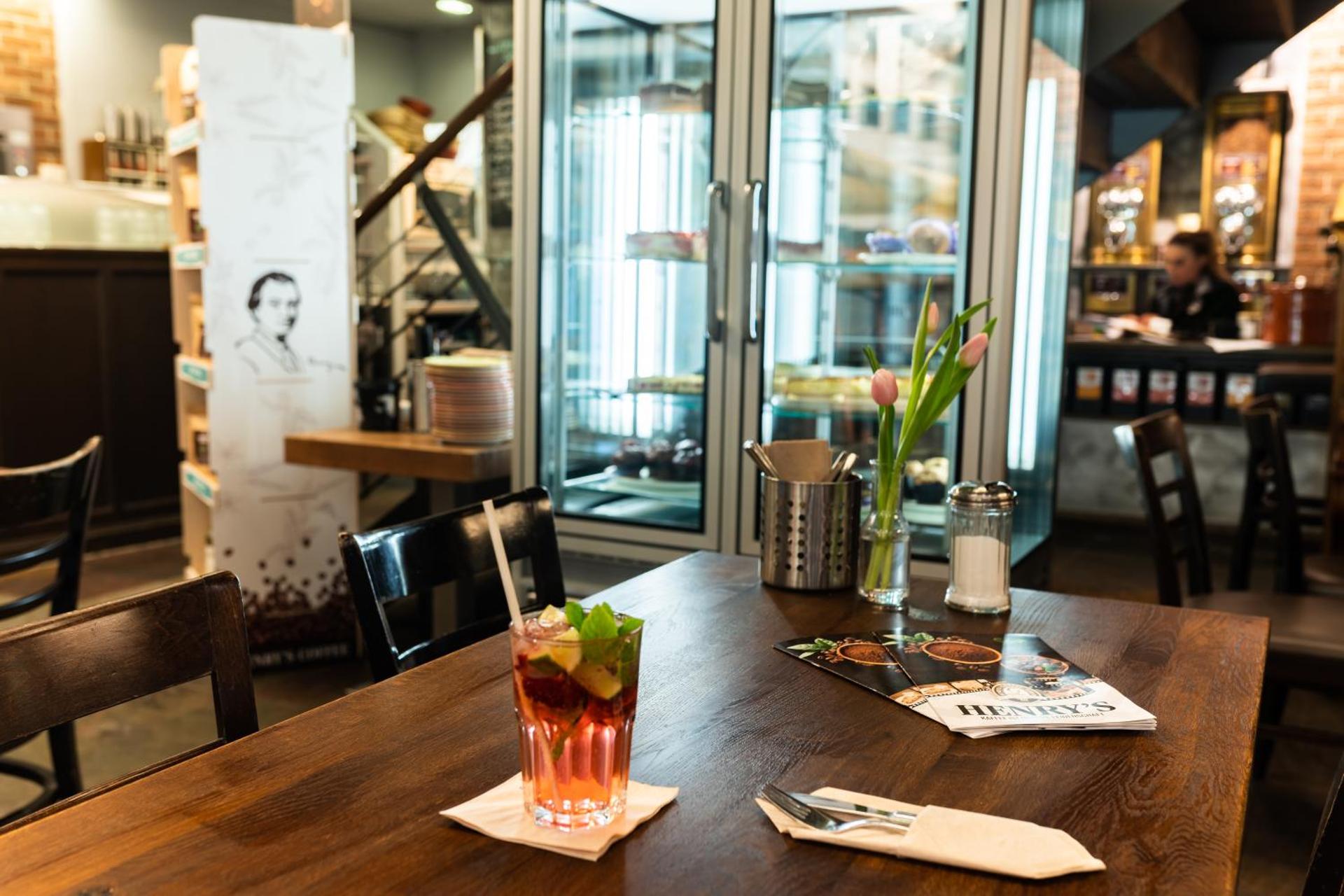 Restaurant/places to eat