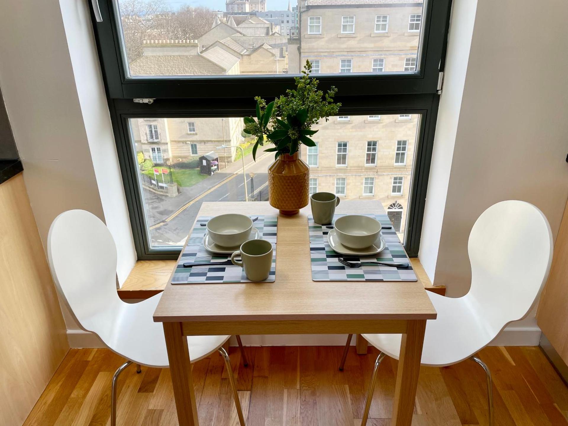 Edinburgh Penthouse 101