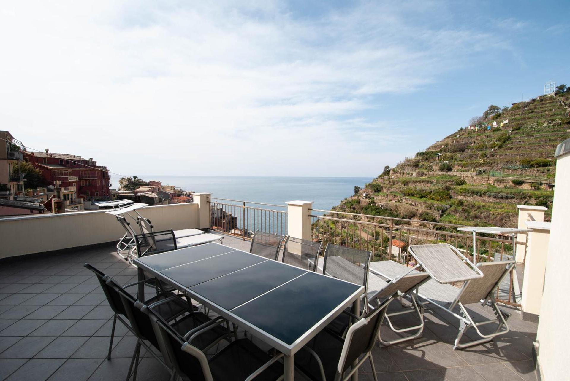 Luxury Seaview Apartments Manarola by Arbaspàa