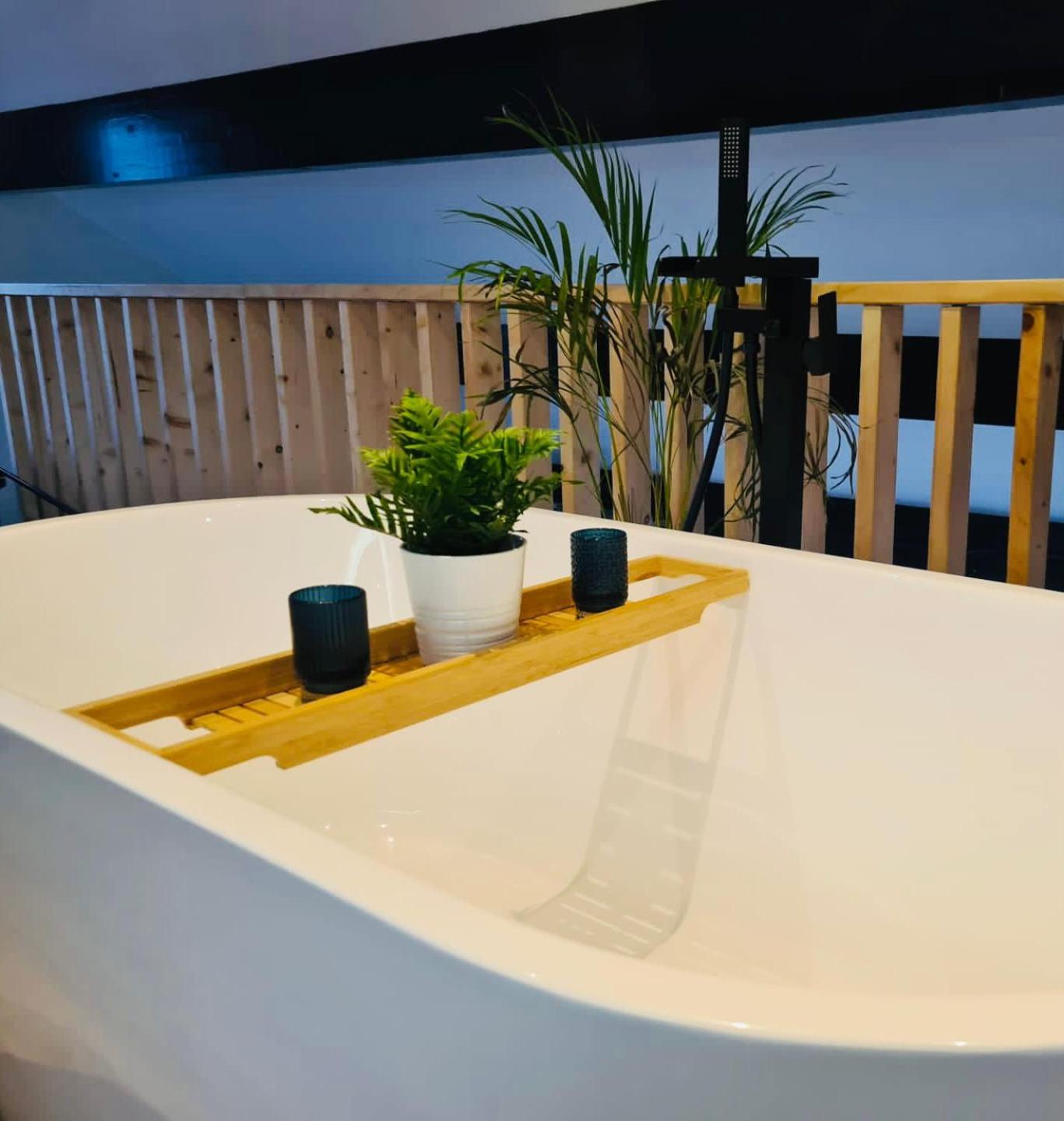 COCOONING near DINANT 300m from River Meuse