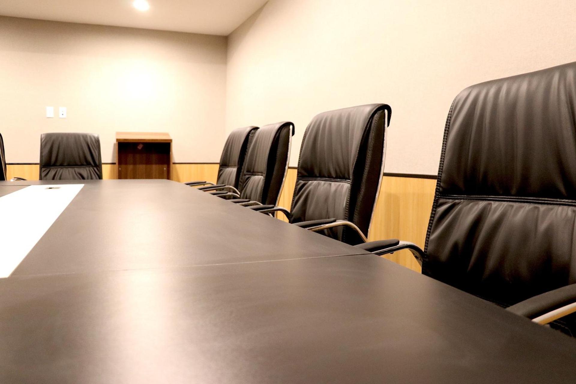 Meeting/conference room