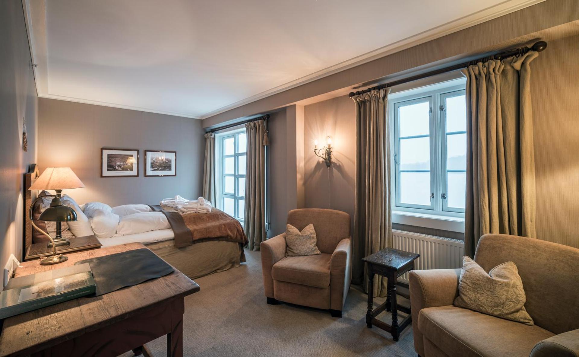 Photo of the whole room