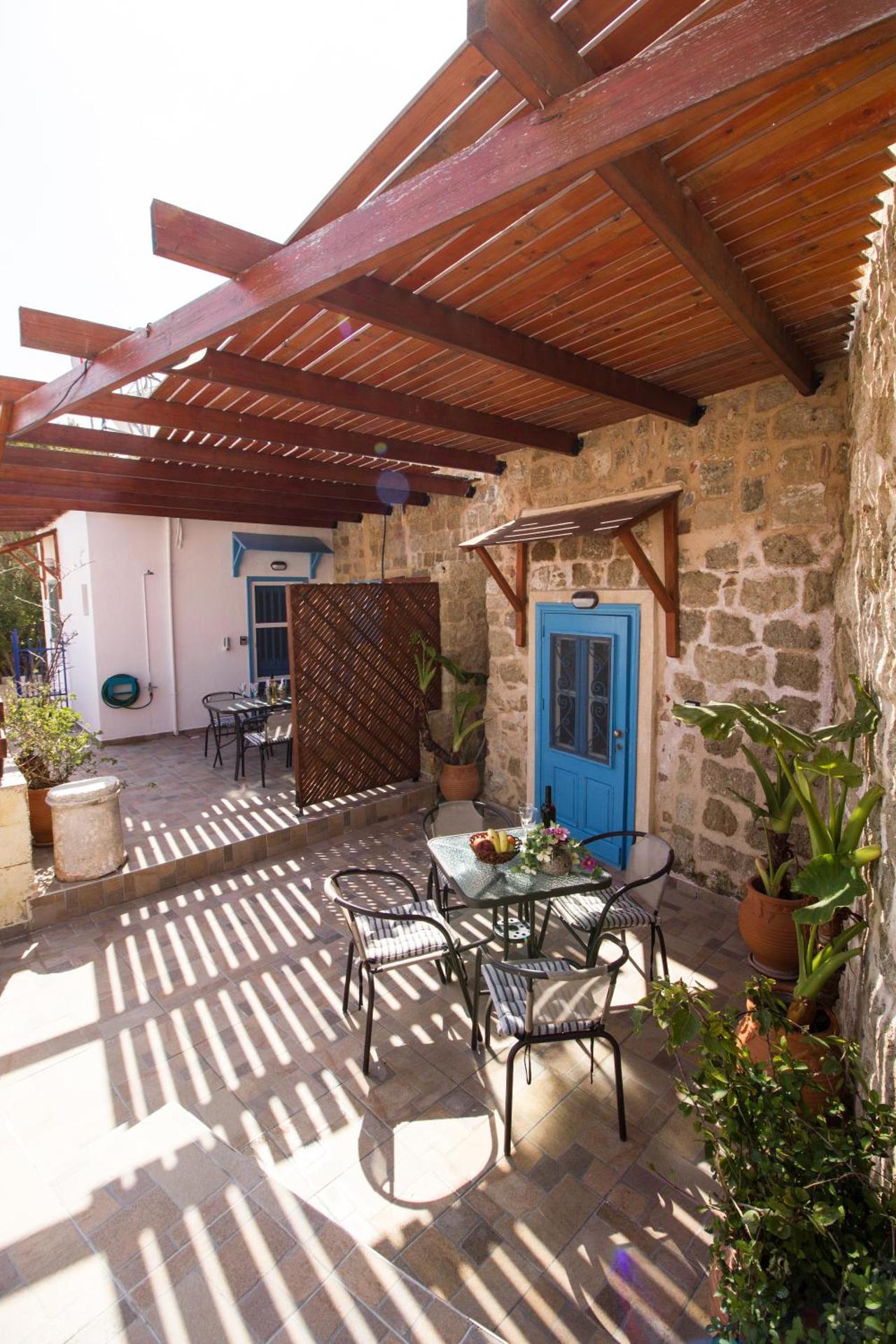 Inner courtyard view