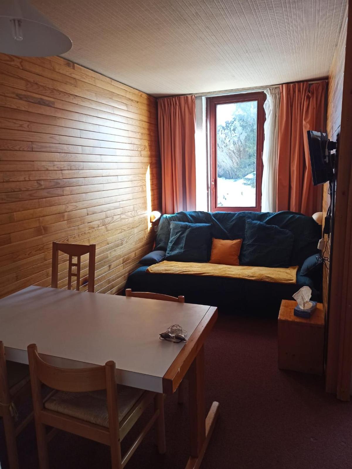 Studio transformé en 2 pièces avec cloison amovible sur La Plagne Bellecôte