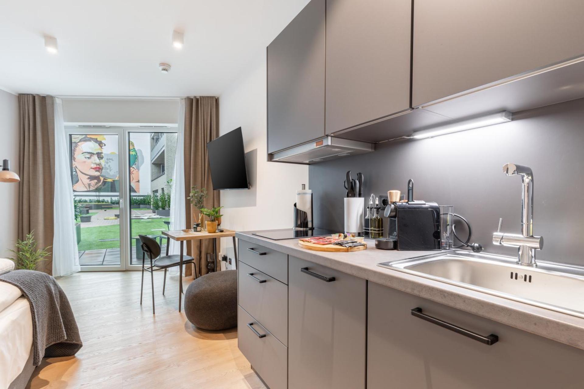 Kitchen or kitchenette