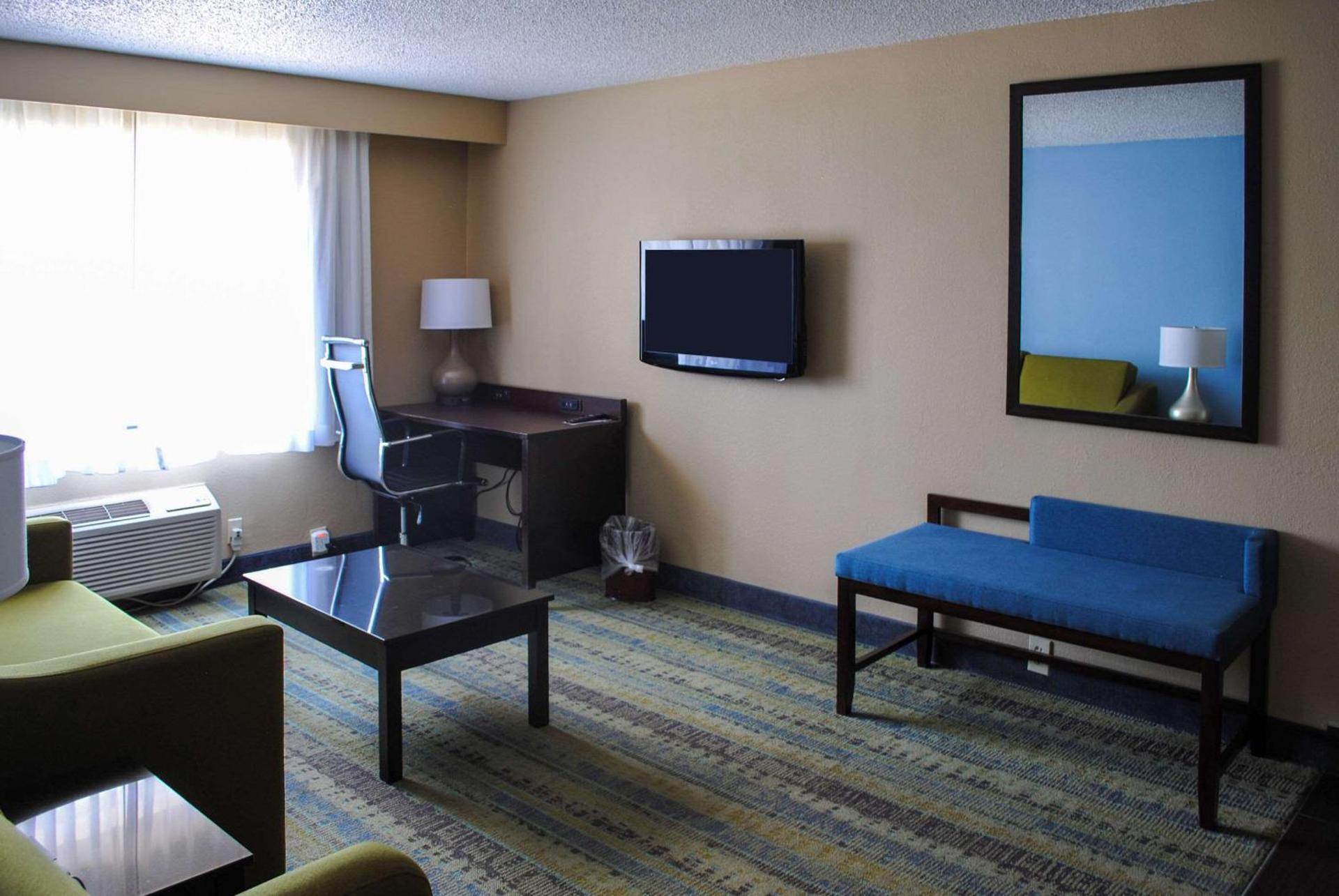 Photo of the whole room