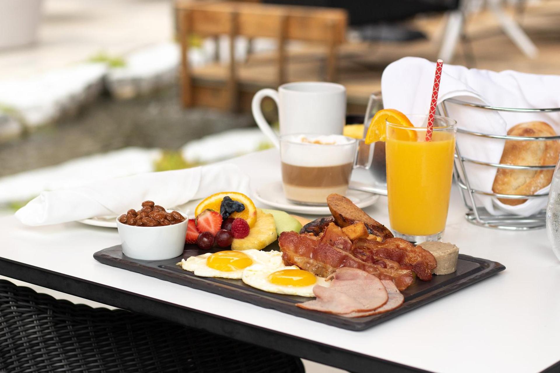 Restaurant/places to eat