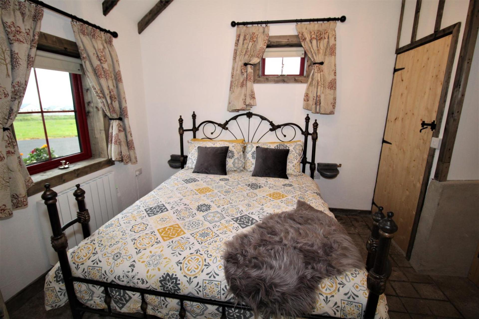 Geraghtys Farmyard Pods