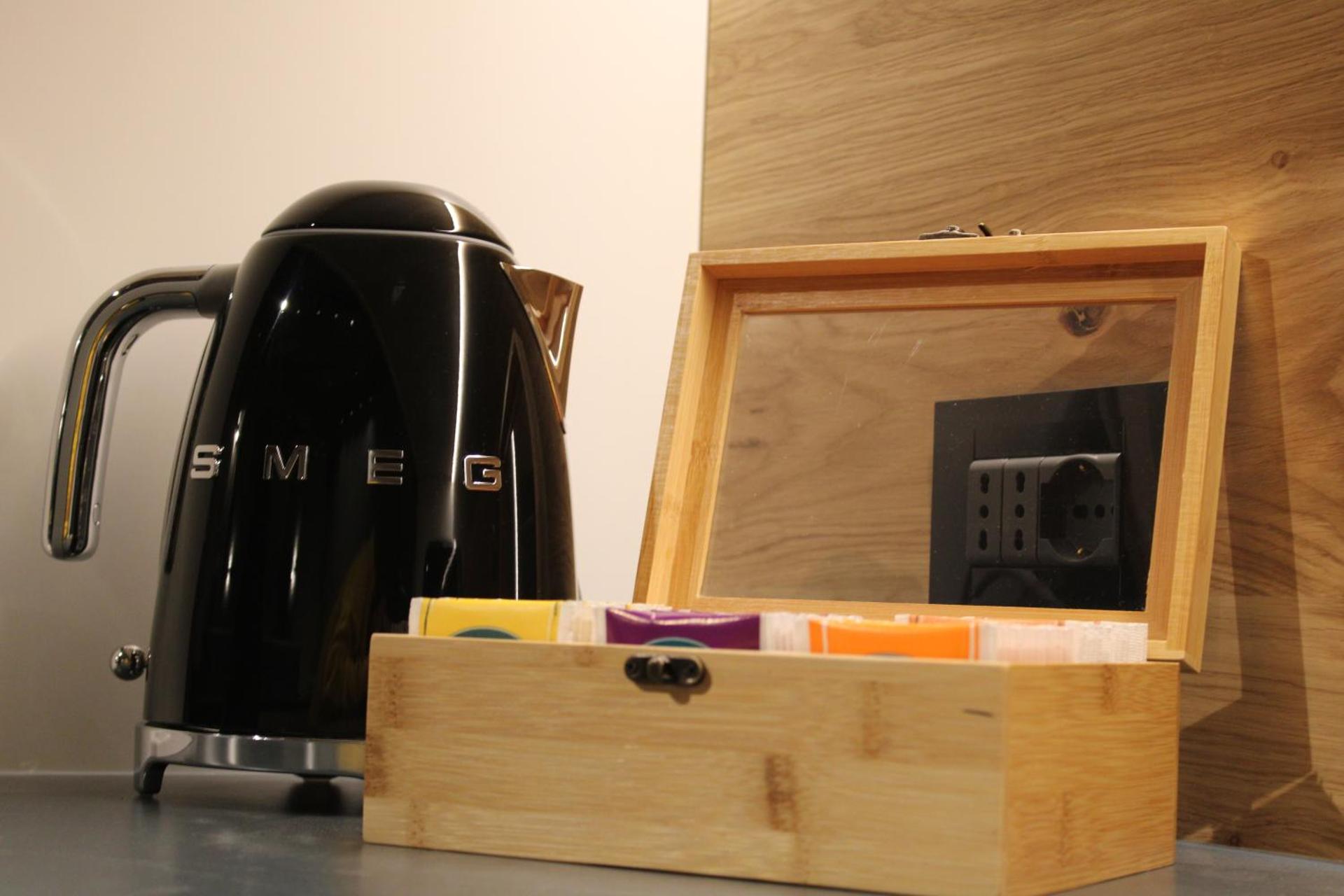 Coffee/tea facilities