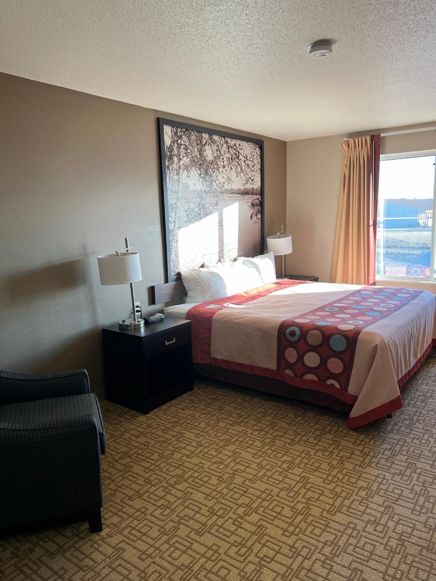 King Room - Non-Smoking