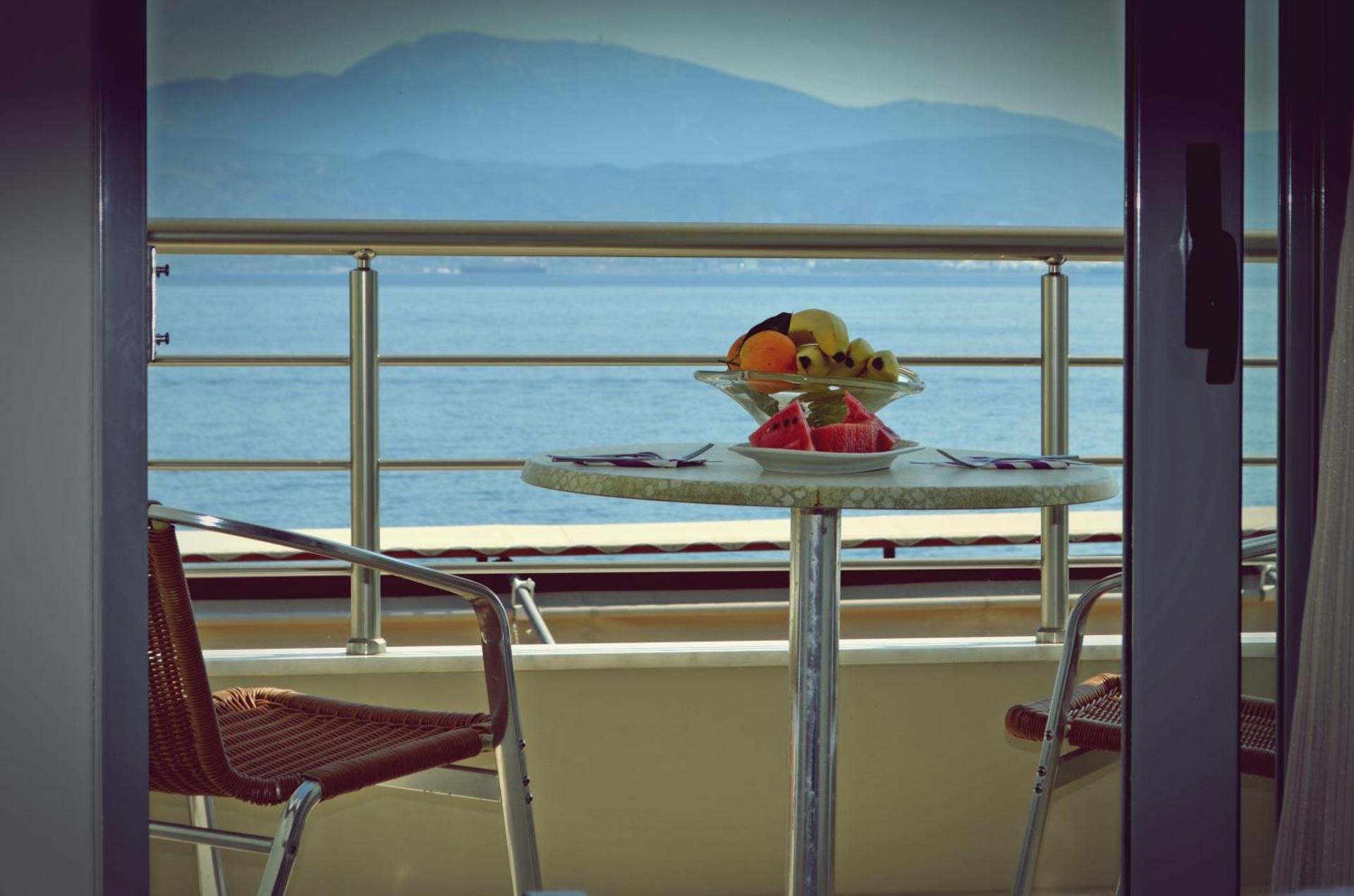 Almare (Δίκλινο Δωμάτιο 2)