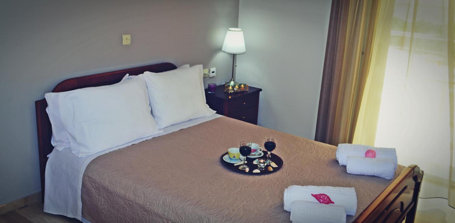 Almare (Δίκλινο Δωμάτιο 2)