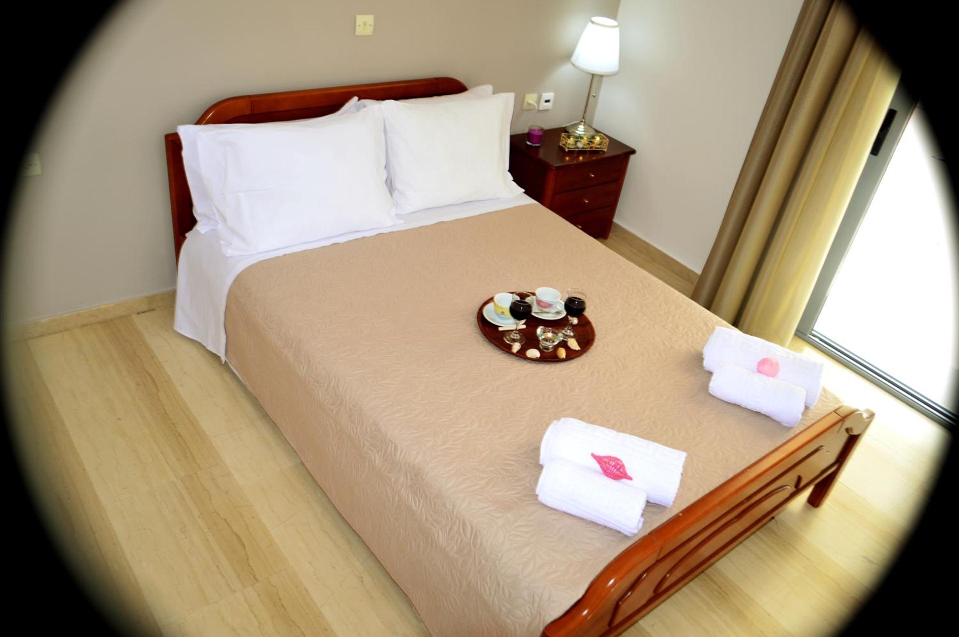 Almare (Δίκλινο Δωμάτιο 2)