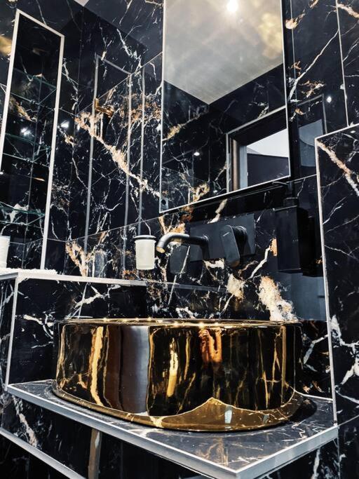 thesstay Attica downtown boutique apartment