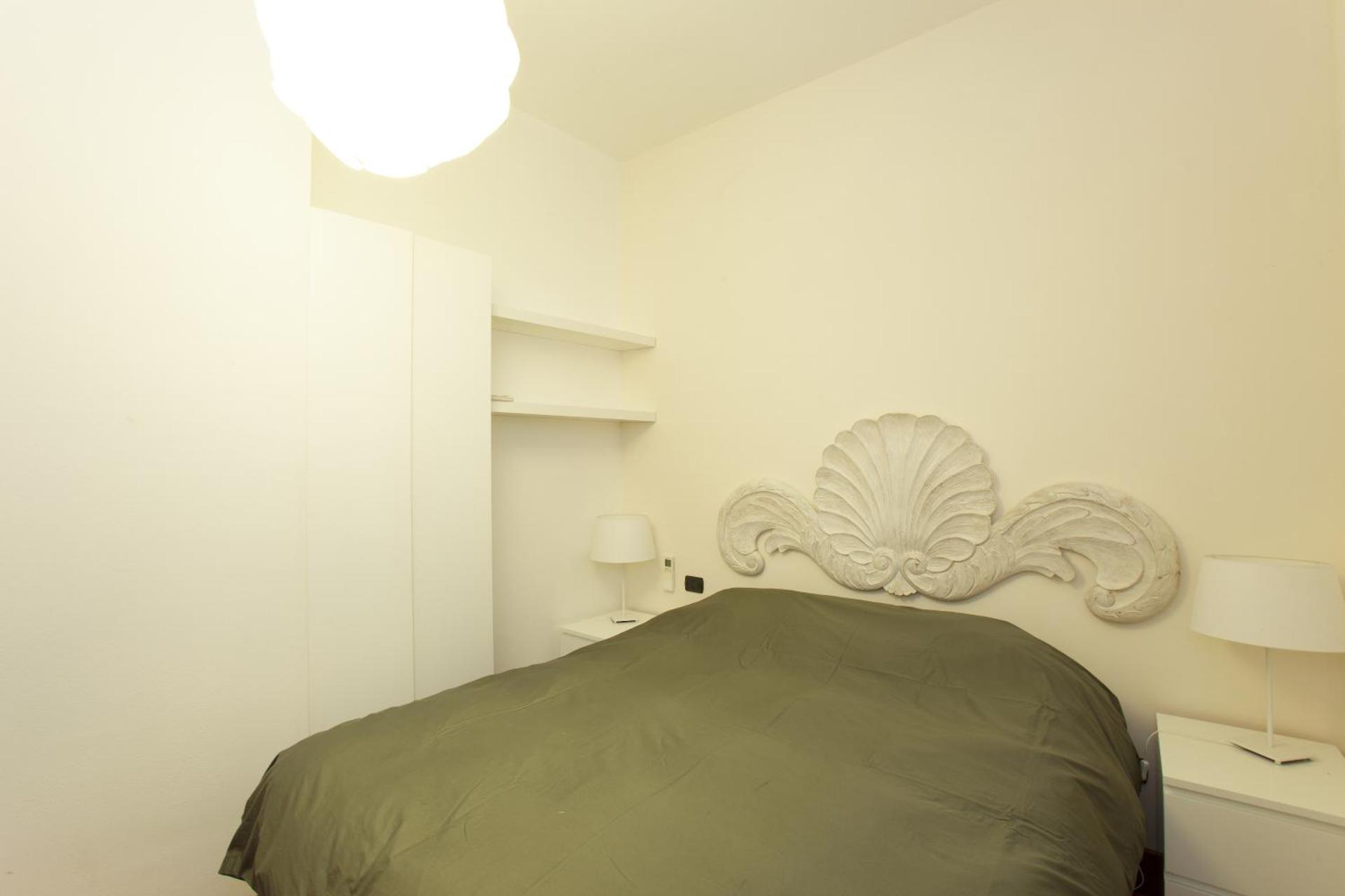 One-Bedroom Apartment with Balcony