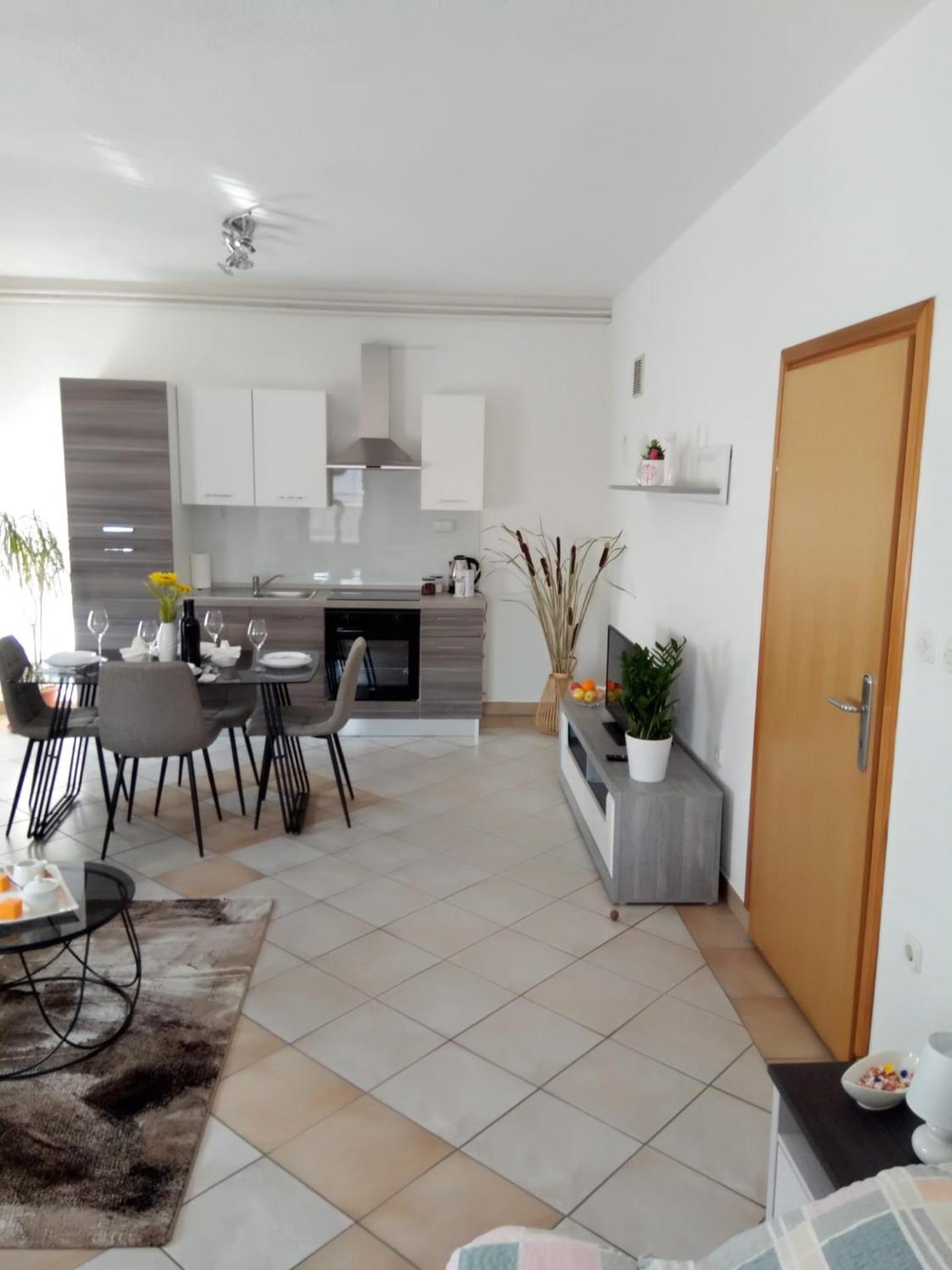 Studio apartman KIKA