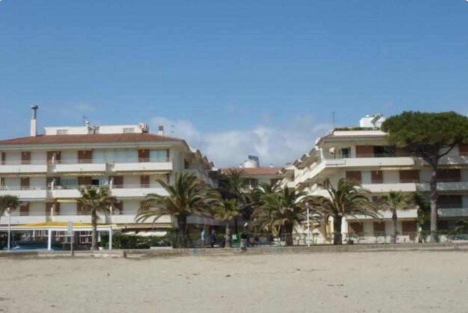 PRIMERA LINEA DE PLAYA VILAFORTUNY