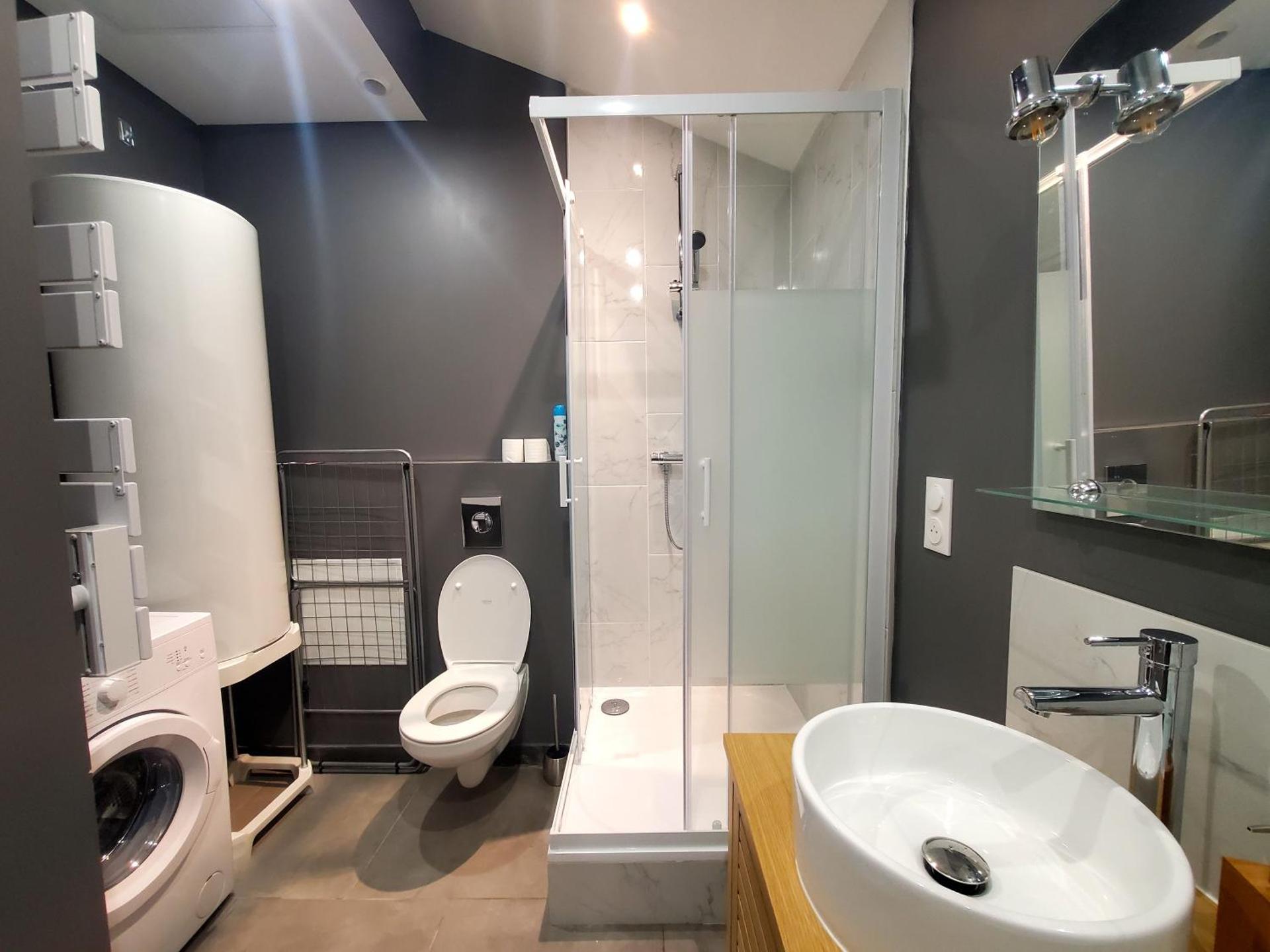 L'IDYLLE - Studio Cocooning avec Jacuzzi