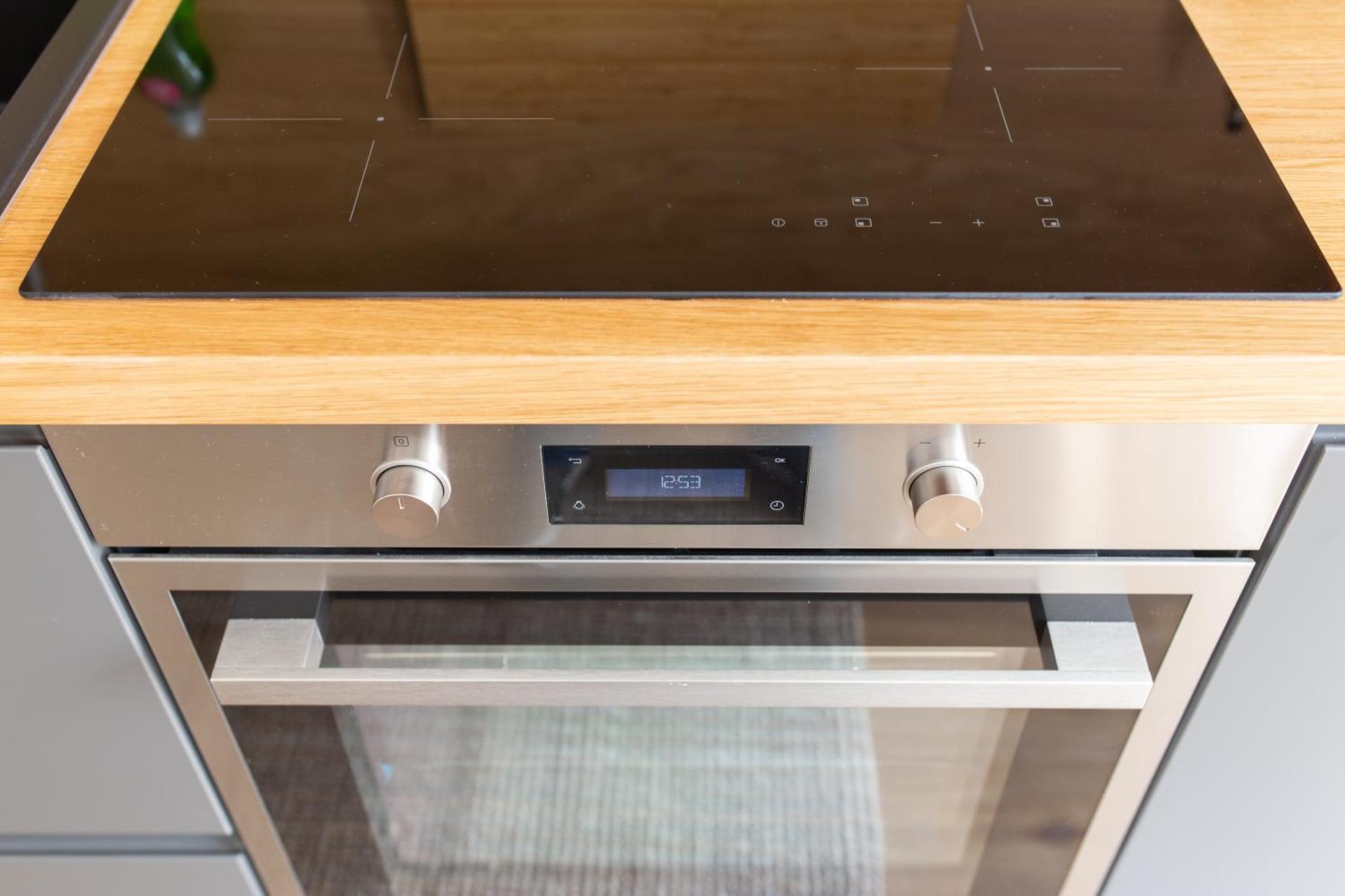 FullHouse - Zwickau - F45 Apartments - SmartTV - Nespresso