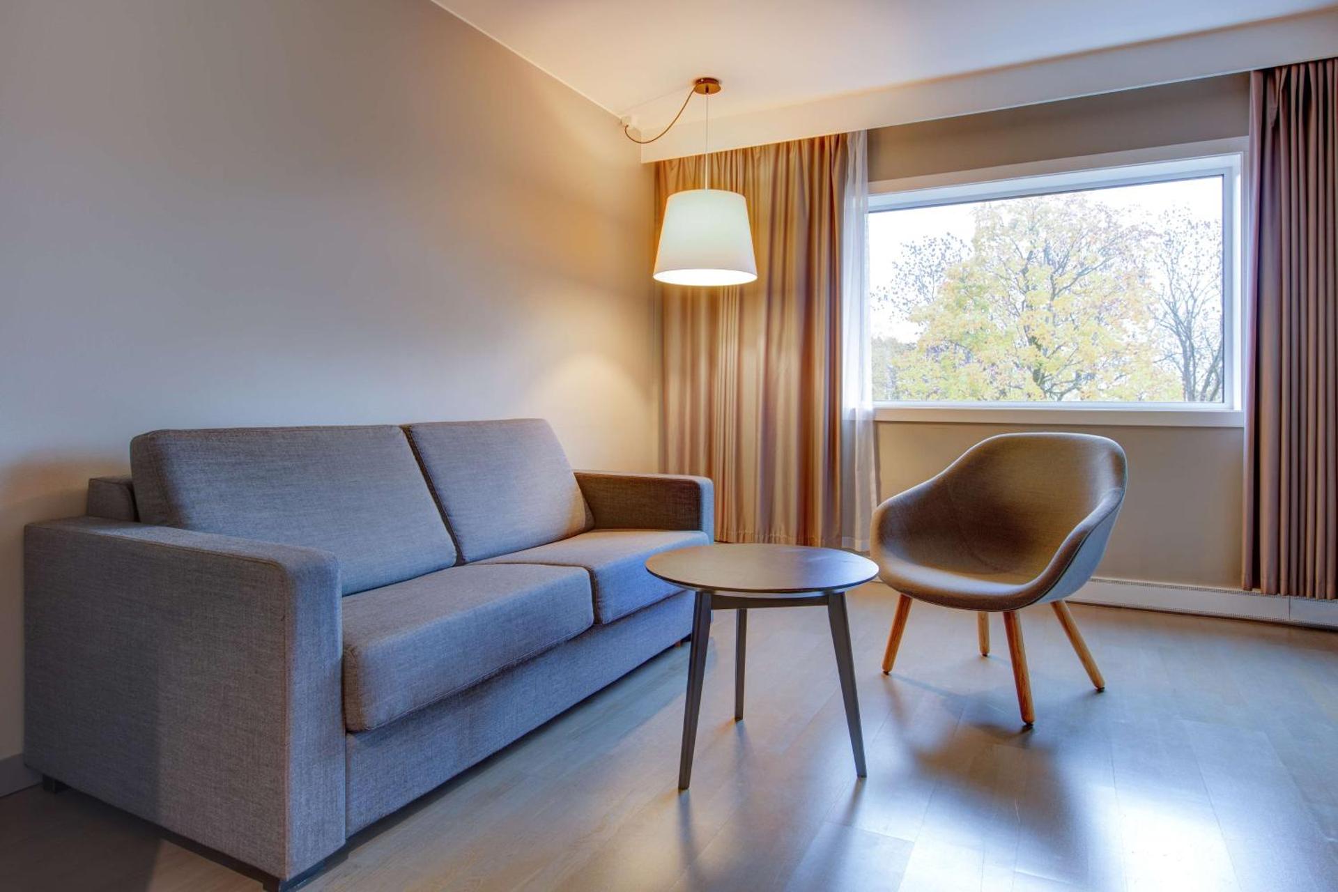 Photo of the whole room