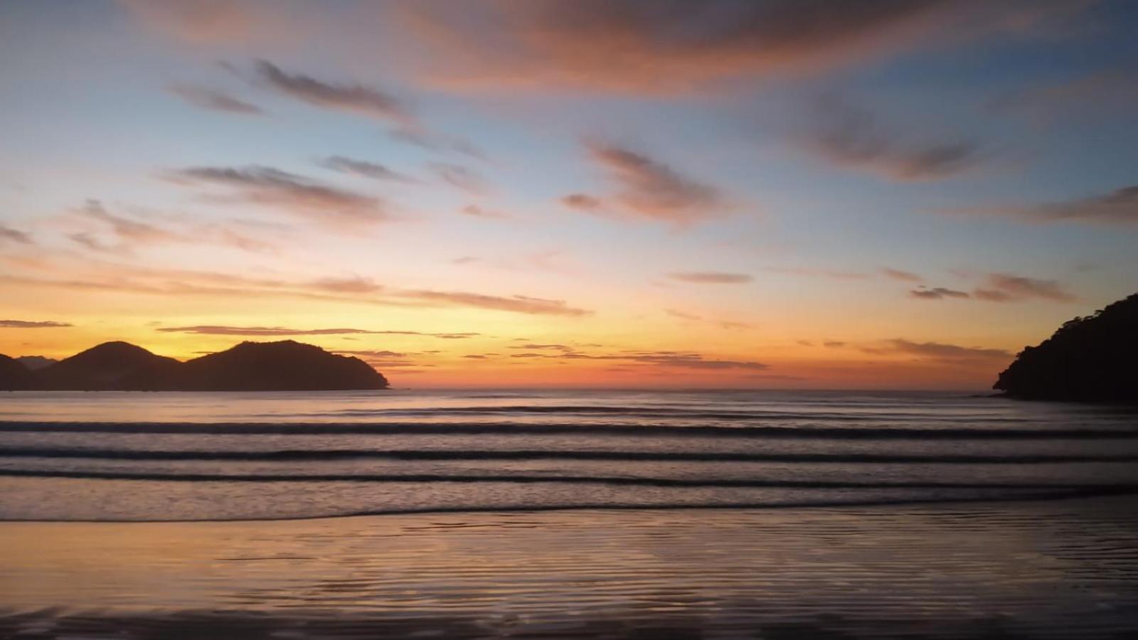 UBATUBA HOME , churrasqueira piscina estacionamento coberto